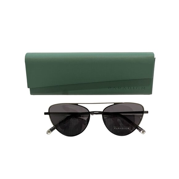 Paradigm 21-50 Cat Eye Sunglasses in Black main image 4